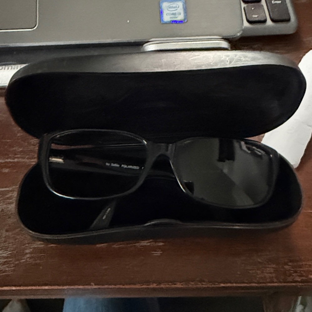 Carrera Ca 927/S 807p Ra Black Rectangular Sunglasses With Logo Case